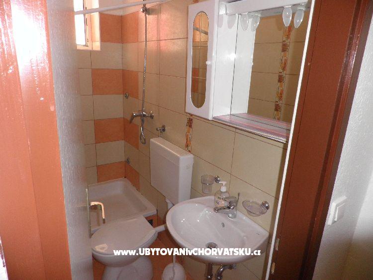Appartements Lara – Ferienwohnung Pakostane, Kroatien – Foto 6