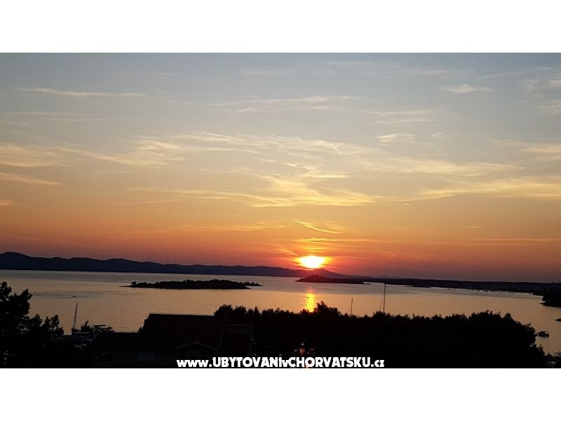 Appartements NADA – Ferienwohnung Pakostane, Kroatien – Foto 1