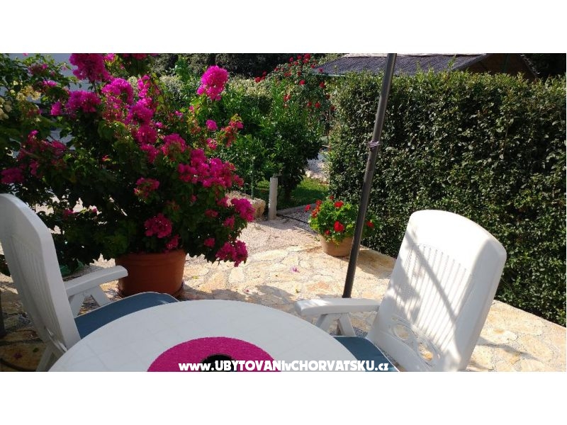 Appartements Pipi – Ferienwohnung Pakostane, Kroatien – Foto 13