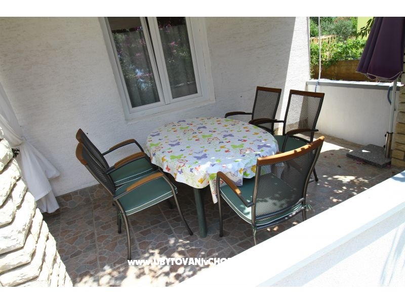 Appartements Pipi – Ferienwohnung Pakostane, Kroatien – Foto 15