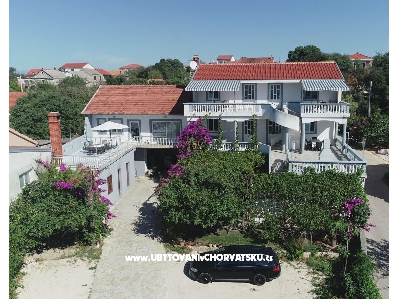 Rasin Ferienwohnungen – Ferienwohnung Pakostane, Kroatien – Foto 2