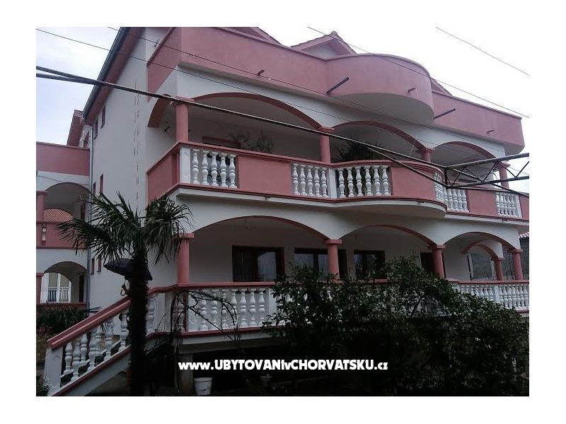 Apartmány Villa Žaklina – ubytování Pakoštane, Chorvatsko – foto 1