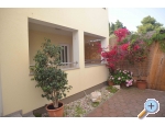 Appartements Vujasin - Pakotane Kroatien