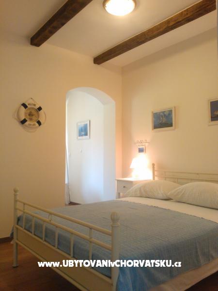 Ferienwohnungen in Villa – Ferienwohnung Pakostane, Kroatien – Foto 13