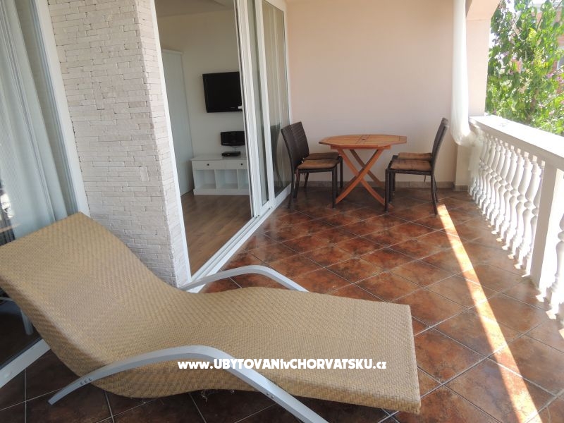 Ferienwohnungen in Villa – Ferienwohnung Pakostane, Kroatien – Foto 14