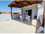 Beach Haus Punta - Pakotane Kroatien