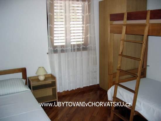 Appartements Fijan – Ferienwohnung Pakostane, Kroatien – Foto 3