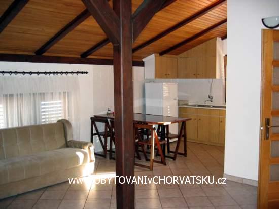 Appartements Fijan – Ferienwohnung Pakostane, Kroatien – Foto 4