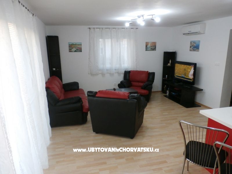 Villa Evelin – Ferienwohnung Pakostane, Kroatien – Foto 6