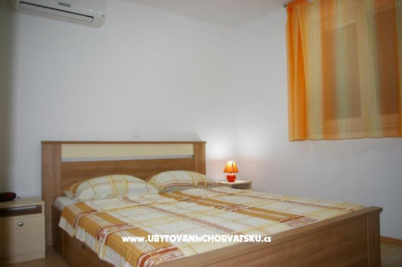 Villa Evelin – Ferienwohnung Pakostane, Kroatien – Foto 7