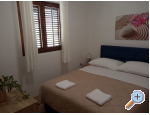Apartmaji Toni - Pakotane Hrvaka
