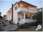 Appartements Toni - Pakotane Croatie