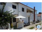 Appartements Toni - Pakotane Croatie