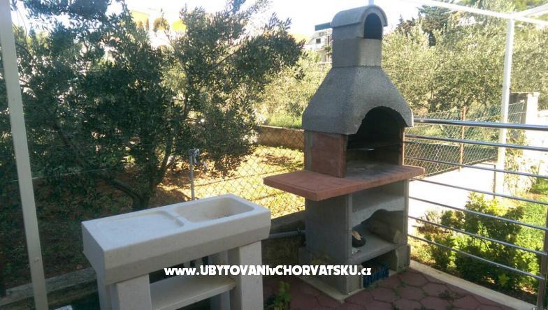 Pension Lanterna – Ferienwohnung Pakostane, Kroatien – Foto 4