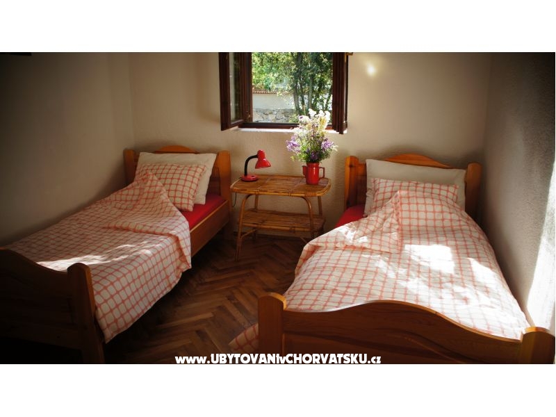 Pine Villa – Ferienwohnung Pakostane, Kroatien – Foto 7