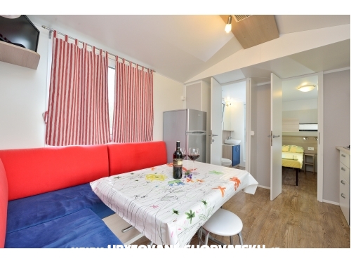 Apartmaji Antonio - Pako�tane Hrva�ka