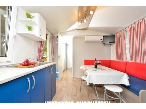 Apartmaji Antonio - Pako�tane Hrva�ka