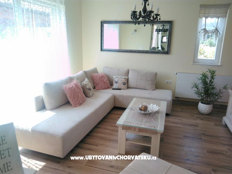 Villa Hana  – Ferienwohnung Pakostane, Kroatien – Foto 2