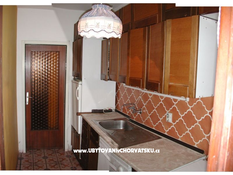  Villa direct at Beach – Ferienwohnung Pakostane, Kroatien – Foto 7