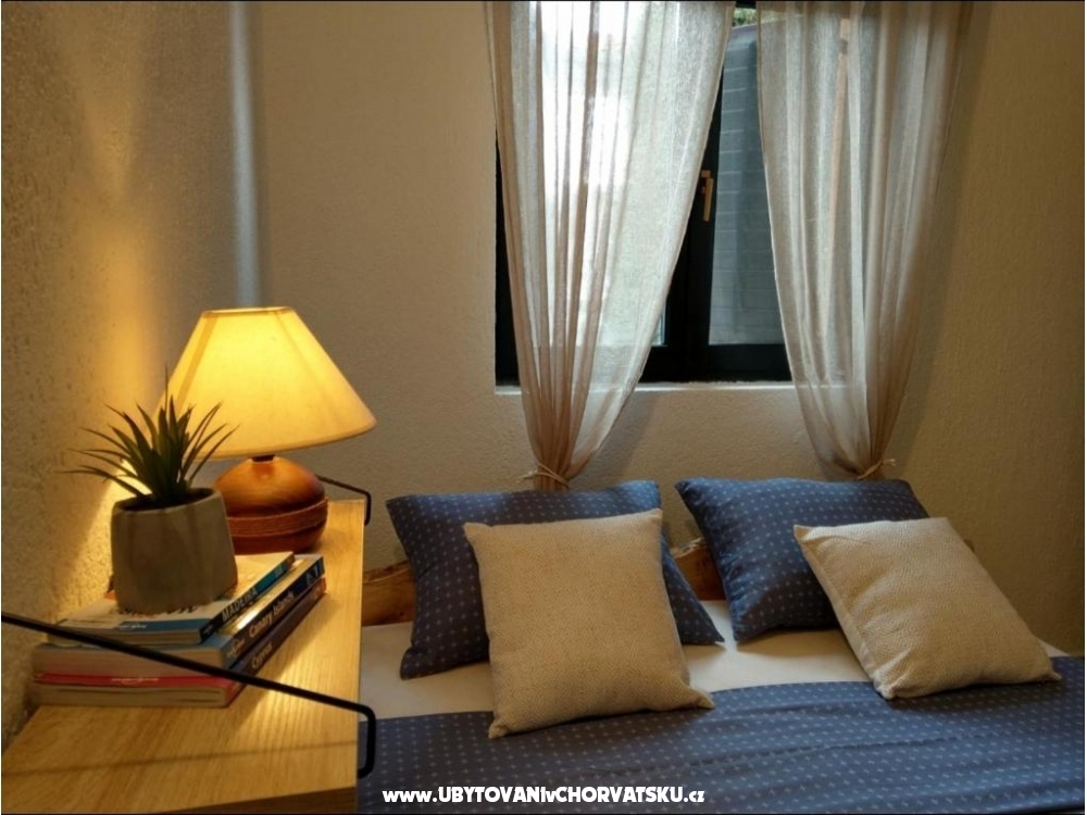 Appartements More - ostrov Paman Croatie