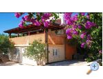 Apartmaji More - ostrov Paman Hrvaka