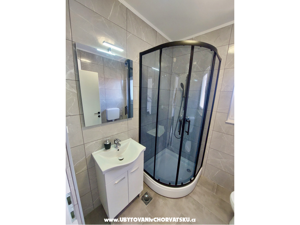 Holiday Dom first row to the sea - ostrov Paman Chorwacja