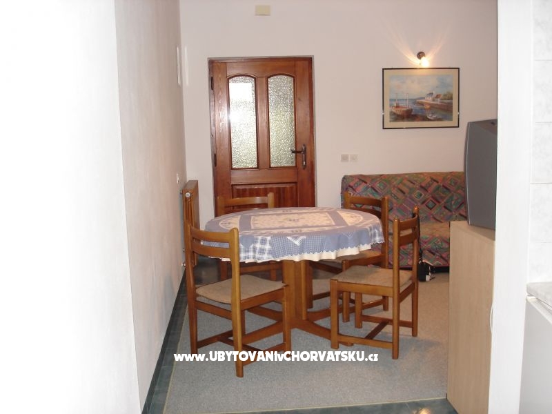 Apartment Puhalovic Emil – Ferienwohnung Petrcane, Kroatien – Foto 16