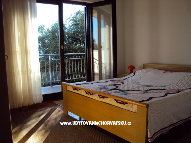 Apartment Puhalovic Emil – Ferienwohnung Petrcane, Kroatien – Foto 8