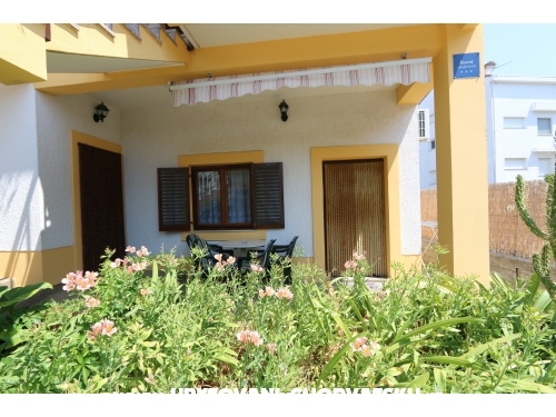 Appartements Ivan - Petrane Croatie