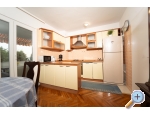 Appartements Neda - Petrane Kroatien