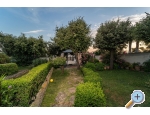 Appartements Neda - Petrane Kroatien