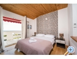 Appartements Neda - Petrane Kroatien