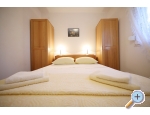 Appartements Super Nada - Petrane Kroatien