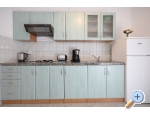 Appartements Super Nada - Petrane Kroatien