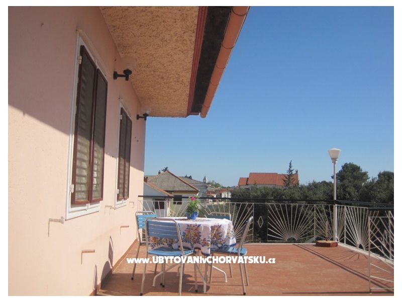 Appartements Velimira – Ferienwohnung Petrcane, Kroatien – Foto 3