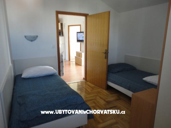 Ferienwohnungen Marijana  – Ferienwohnung Petrcane, Kroatien – Foto 4