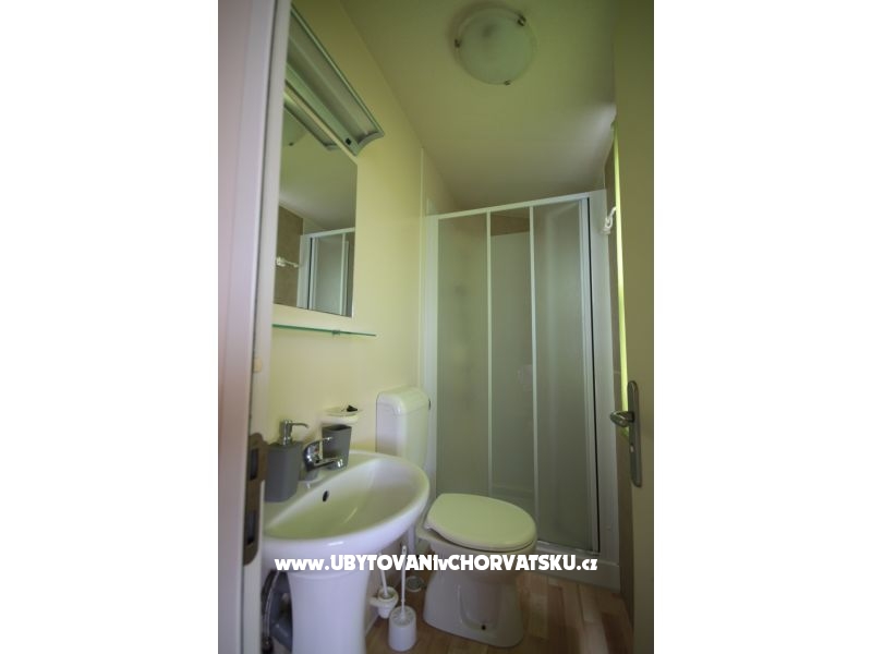 Mobile home Plat Kožino – Ferienwohnung Petrcane, Kroatien – Foto 8