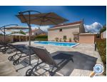 Maison avec piscine - Villa Marijana - Petrane Croatie