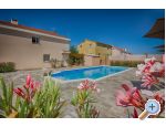 Maison avec piscine - Villa Marijana - Petrane Croatie