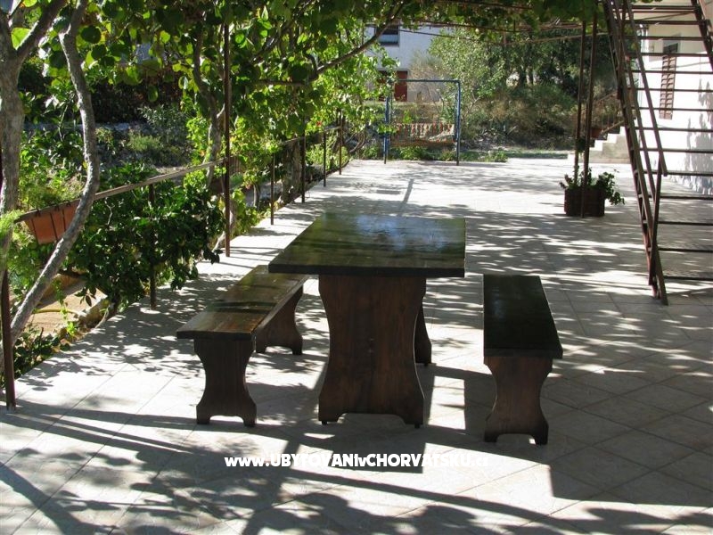 Apartment Letica – Ferienwohnung Pirovac, Kroatien – Foto 9