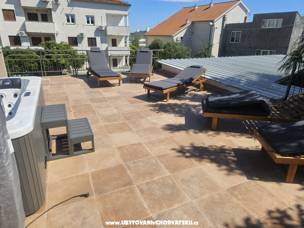 Appartamenti Danica - Pirovac Croazia