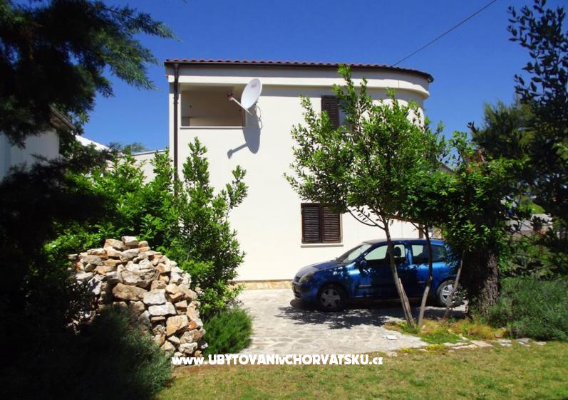 Appartements Juliška – Ferienwohnung Pirovac, Kroatien – Foto 1