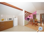 Apartmaji Mejic - Pirovac Hrvaka