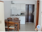 Appartements Pirovac - Pirovac Kroatien