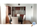 Appartements Trosic - Pirovac Kroatien