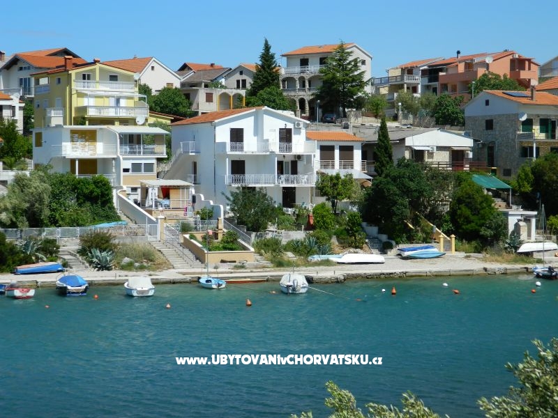 Appartements  – Ferienwohnung Pirovac, Kroatien – Foto 2