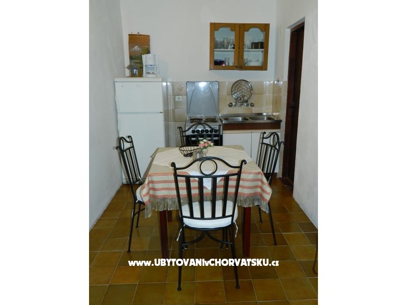Appartements  – Ferienwohnung Pirovac, Kroatien – Foto 4