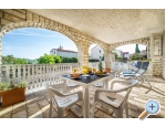Villa The Heart of Croatia***** - Pirovac Kroatien
