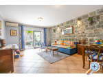 Apartma Anavela - Podgora Hrvaka