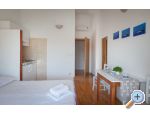 Apartmaji Erceg - Podgora Hrvaka